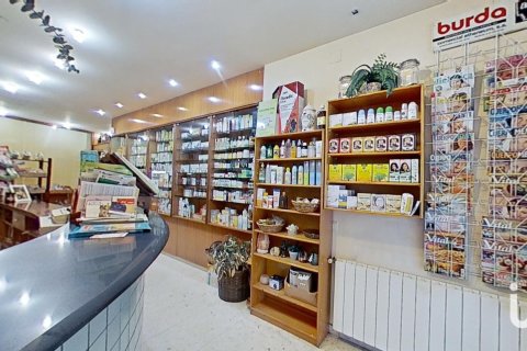 138 sq.m. commercial property for rent in Cunit, Tarragona, Catalonia, Spain № 5136 - photo 7