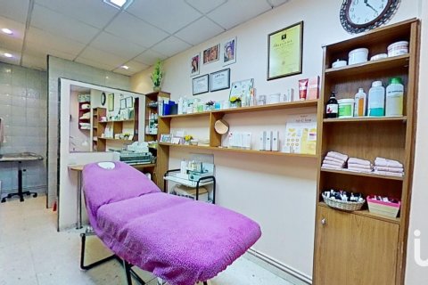 138 sq.m. commercial property for rent in Cunit, Tarragona, Catalonia, Spain № 5136 - photo 9