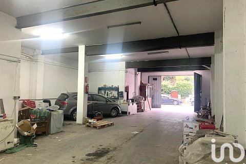 598 m² commercial property à louer à El Vendrell, Tarragona, Catalonia, Spain № 5135 - photo 21