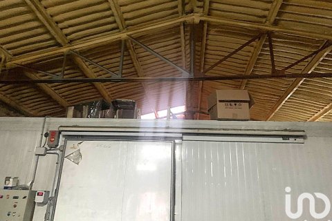 598 m² commercial property à louer à El Vendrell, Tarragona, Catalonia, Spain № 5135 - photo 12