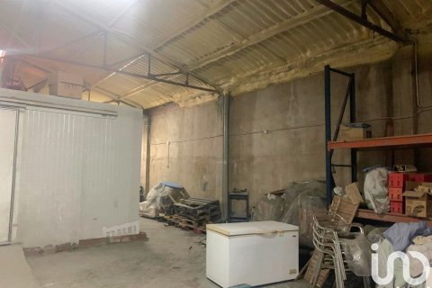 598 m² commercial property à louer à El Vendrell, Tarragona, Catalonia, Spain № 5135 - photo 16