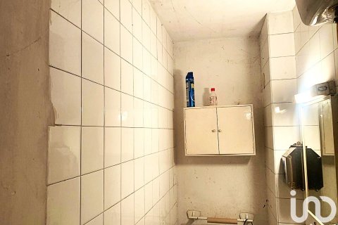 598 m² commercial property à louer à El Vendrell, Tarragona, Catalonia, Spain № 5135 - photo 25