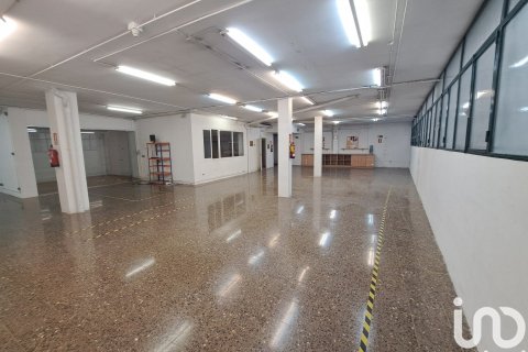 487 sq.m. commercial property for rent in Barcelona, Catalonia, Spain № 5138 - photo 17