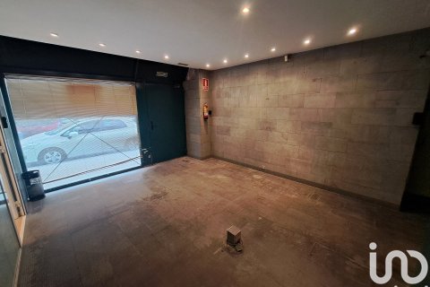 487 sq.m. commercial property for rent in Barcelona, Catalonia, Spain № 5138 - photo 8