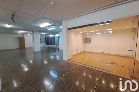 487 sq.m. commercial property for rent in Barcelona, Catalonia, Spain № 5138 - photo 19
