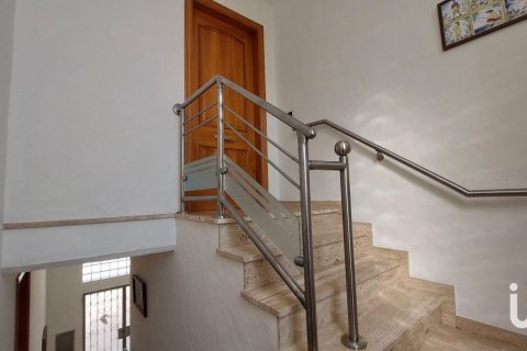 4 bedrooms house for rent in Sant Pere de Ribes, Barcelona, Catalonia, Spain № 5141