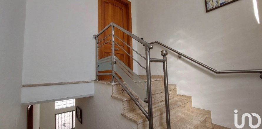 4 bedrooms house for rent in Sant Pere de Ribes, Barcelona, Catalonia, Spain № 5141