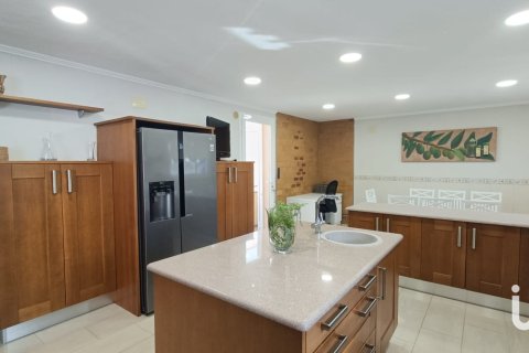 4 bedrooms house for rent in Sant Pere de Ribes, Barcelona, Catalonia, Spain № 5141 - photo 10