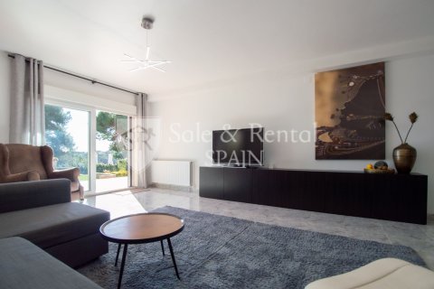 6 bedrooms house for sale in Lloret de Mar, Girona, Catalonia, Spain № 6700 - photo 10