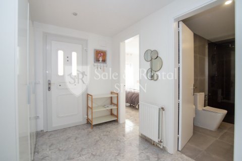 6 bedrooms house for sale in Lloret de Mar, Girona, Catalonia, Spain № 6700 - photo 4
