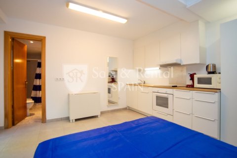 6 bedrooms house for sale in Lloret de Mar, Girona, Catalonia, Spain № 6700 - photo 24