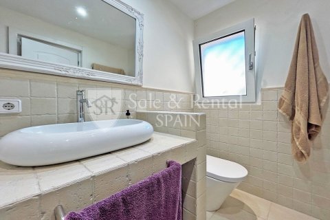 4 bedrooms house for sale in Lloret de Mar, Girona, Catalonia, Spain № 6702 - photo 22