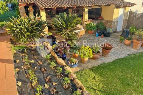 4 bedrooms house for sale in Lloret de Mar, Girona, Catalonia, Spain № 6702 - photo 19