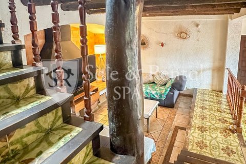 6 bedrooms house for sale in Lloret de Mar, Girona, Catalonia, Spain № 6704 - photo 3