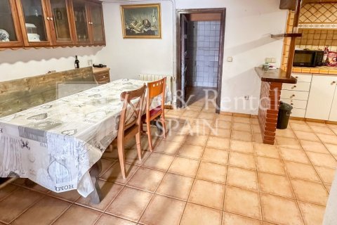 6 bedrooms house for sale in Lloret de Mar, Girona, Catalonia, Spain № 6704 - photo 8