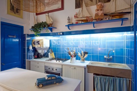 6 bedrooms house for sale in Sant Feliu de Guixols, Girona, Catalonia, Spain № 6698 - photo 14