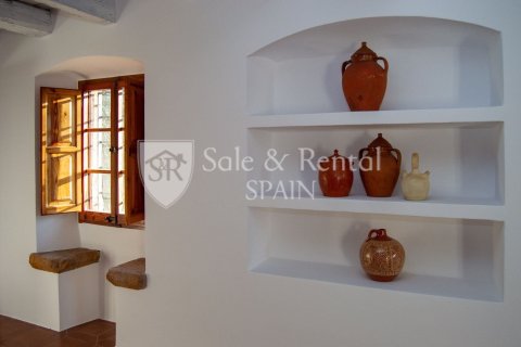 6 bedrooms house for sale in Llagostera, Girona, Catalonia, Spain № 6701 - photo 22