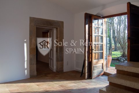 6 bedrooms house for sale in Llagostera, Girona, Catalonia, Spain № 6701 - photo 6