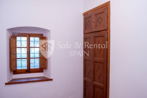 6 bedrooms house for sale in Llagostera, Girona, Catalonia, Spain № 6701 - photo 14
