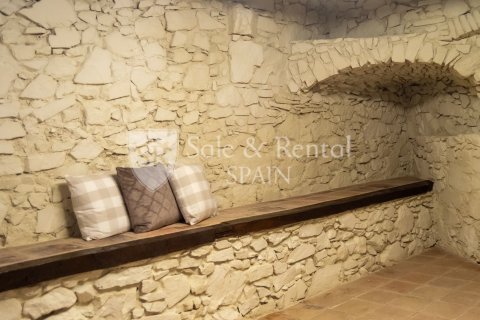 6 bedrooms house for sale in Llagostera, Girona, Catalonia, Spain № 6701 - photo 17