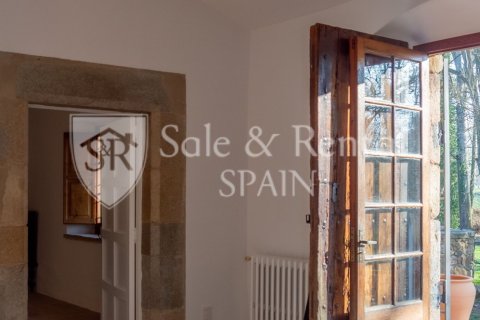 6 bedrooms house for sale in Llagostera, Girona, Catalonia, Spain № 6701 - photo 4