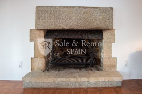 6 bedrooms house for sale in Llagostera, Girona, Catalonia, Spain № 6701 - photo 21