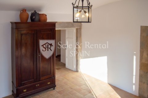 6 bedrooms house for sale in Llagostera, Girona, Catalonia, Spain № 6701 - photo 5