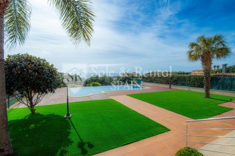 6 bedrooms house for sale in Lloret de Mar, Girona, Catalonia, Spain № 6699 - photo 23