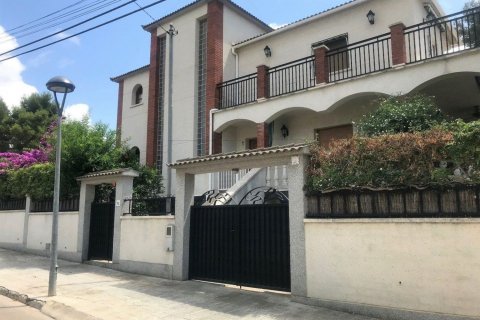 4 chambres house à vendre à Calafell, Tarragona, Catalonia, Spain № 6800
