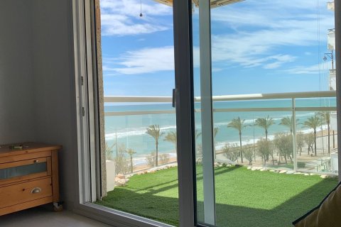 Apartamento de 3 dormitorios en venta en Calafell, Tarragona, Cataluña, Spain № 6802 - foto 7