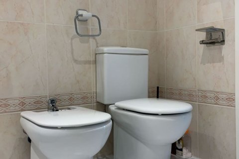 Apartamento de 3 dormitorios en venta en Calafell, Tarragona, Cataluña, Spain № 6802 - foto 18