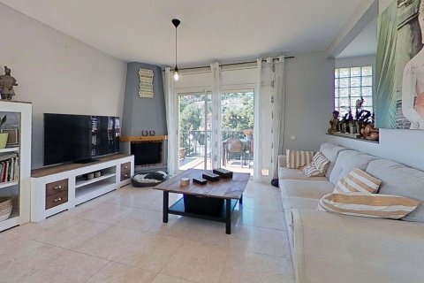 4 bedrooms house for sale in Calafell, Tarragona, Catalonia, Spain № 6799