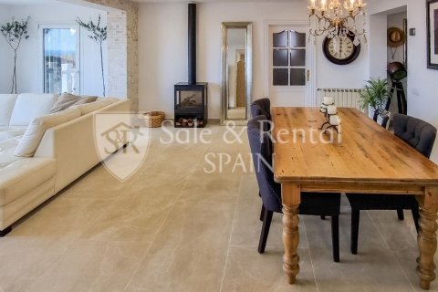 6 bedrooms house for sale in Lloret de Mar, Girona, Catalonia, Spain № 7218 - photo 30