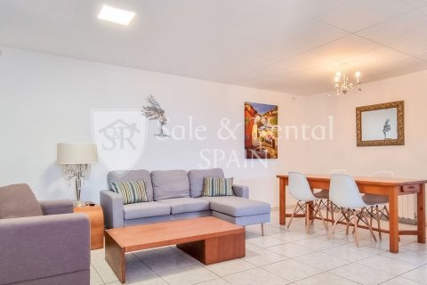 6 bedrooms house for sale in Lloret de Mar, Girona, Catalonia, Spain № 7218 - photo 17