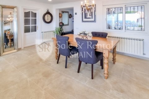 6 bedrooms house for sale in Lloret de Mar, Girona, Catalonia, Spain № 7218 - photo 27