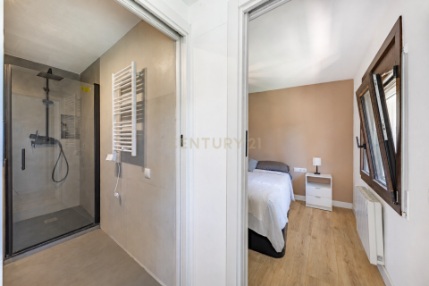 2 bedrooms house for sale in Sant Cugat Del Valles, Barcelona, Catalonia, Spain № 7221 - photo 13