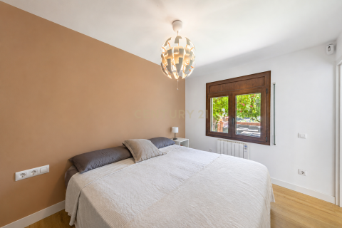 2 bedrooms house for sale in Sant Cugat Del Valles, Barcelona, Catalonia, Spain № 7221 - photo 15