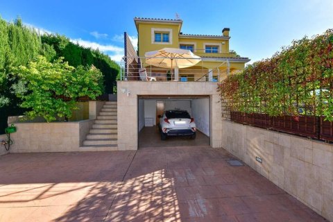 Сasa de 4 dormitorios en venta en Platja D'aro, Gerona, Cataluña, Spain № 7216 - foto 15