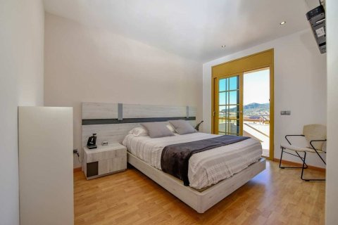 Сasa de 4 dormitorios en venta en Platja D'aro, Gerona, Cataluña, Spain № 7216 - foto 10