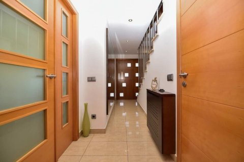 Сasa de 4 dormitorios en venta en Platja D'aro, Gerona, Cataluña, Spain № 7216 - foto 8