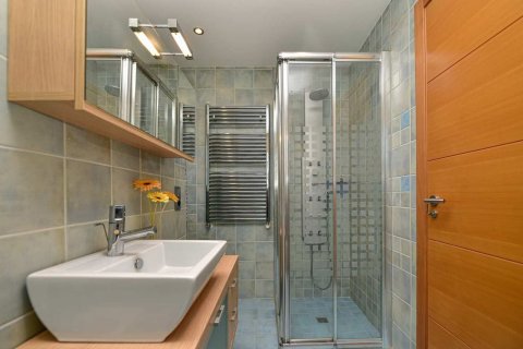 Сasa de 4 dormitorios en venta en Platja D'aro, Gerona, Cataluña, Spain № 7216 - foto 19