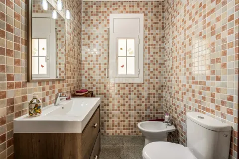 5 bedrooms house for sale in Abrera, Barcelona, Catalonia, Spain № 7220 - photo 17
