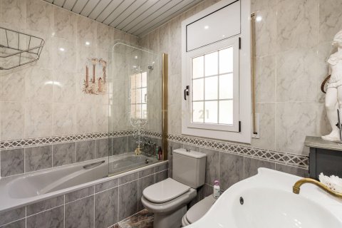 5 bedrooms house for sale in Abrera, Barcelona, Catalonia, Spain № 7220 - photo 4