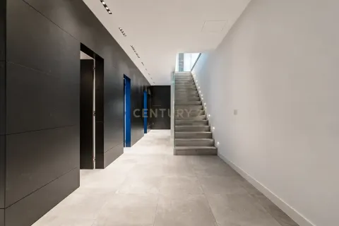 Купить дом в Санта-Колома-де-Граменет, Испания с 5 спален, 694м², № 7219 - фото 2