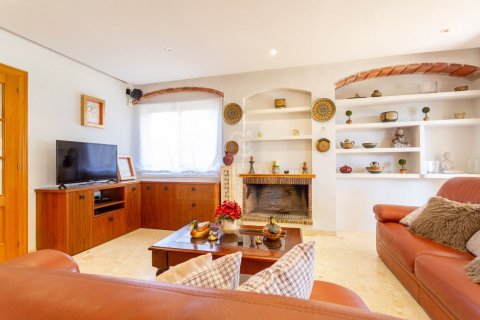 Купить дом в Камбрильс, Испания с 4 спальни, 377м², № 5694 - фото 11