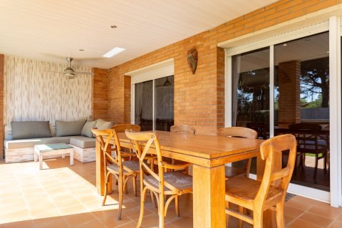 Купить дом в Камбрильс, Испания с 4 спальни, 377м², № 5694 - фото 26