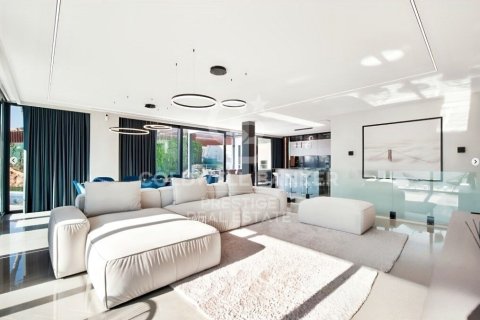 5 bedrooms villa for sale in Castelldefels, Barcelona, Catalonia, Spain № 5693 - photo 9