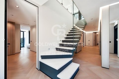 5 bedrooms villa for sale in Castelldefels, Barcelona, Catalonia, Spain № 5693 - photo 18