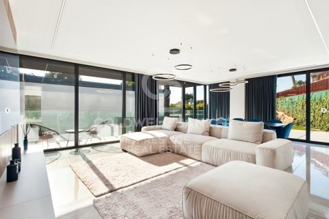 5 bedrooms villa for sale in Castelldefels, Barcelona, Catalonia, Spain № 5693 - photo 4