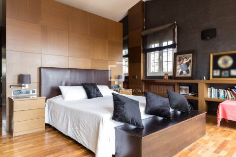 5 chambres villa à vendre à Esplugues de Llobregat, Barcelona, Catalonia, Spain № 4425 - photo 7